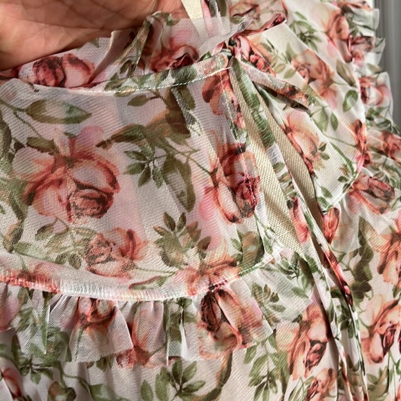 NWT- I.N.C International Concepts Floral Mesh Top/ Size X-Large w/ Tan UnderTank - Picture 4 of 8